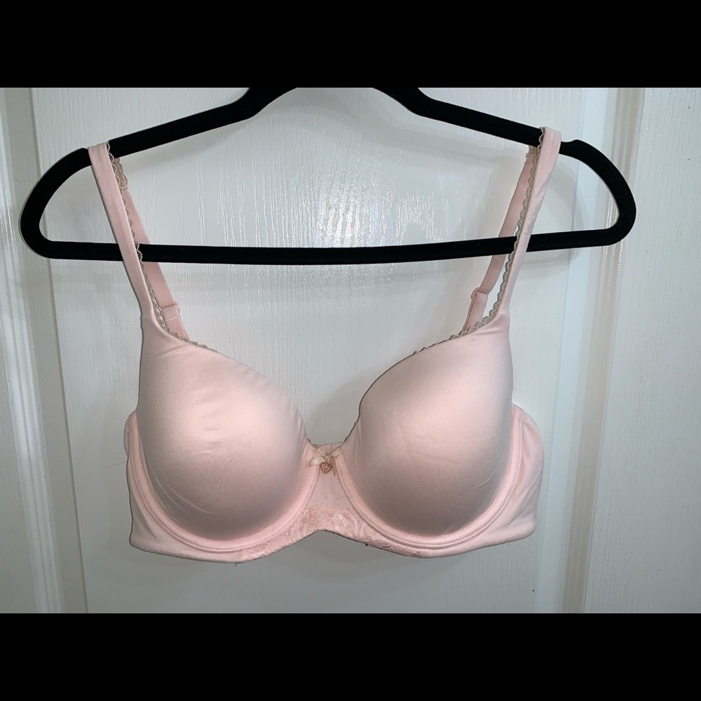 Body by Victoria lightly lined demi bra